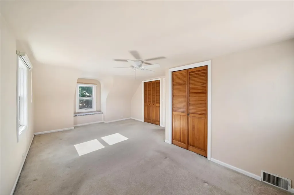 7515 West Rosedale Avenue Chicago IL 60631