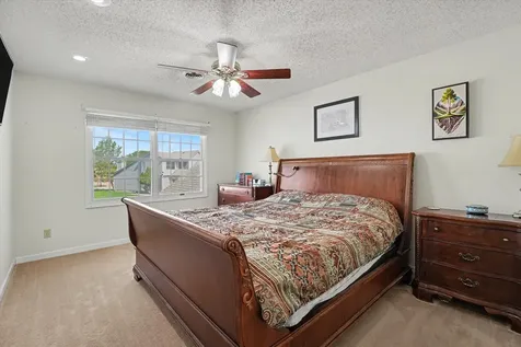 1404 Quail Run Drive Savoy IL 61874