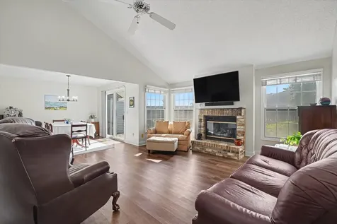 1404 Quail Run Drive Savoy IL 61874