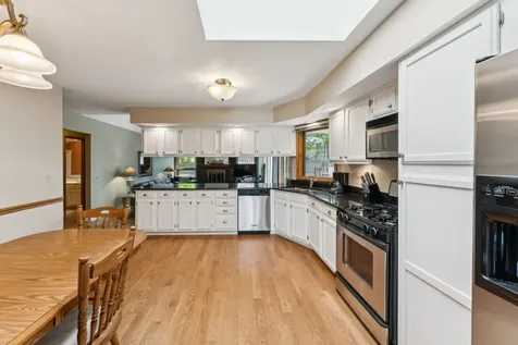 384 East Montrose Avenue Wood Dale IL 60191