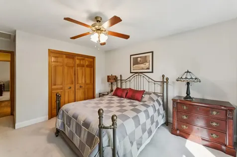 384 East Montrose Avenue Wood Dale IL 60191