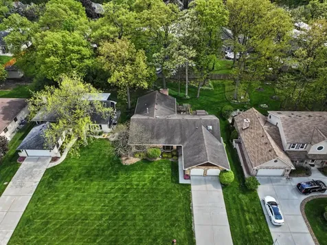 384 East Montrose Avenue Wood Dale IL 60191