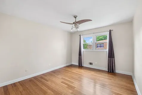 2747 Wilshire Lane Northbrook IL 60062