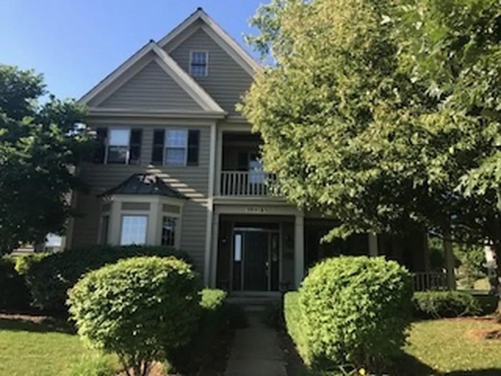39W183 Washburn Drive Geneva IL 60134