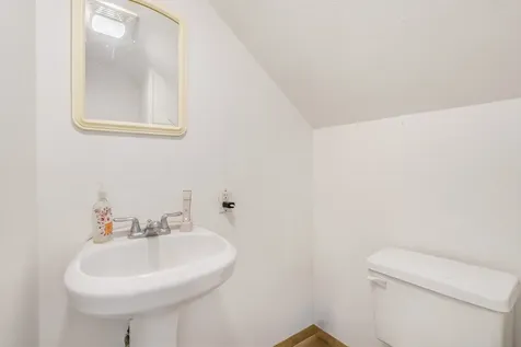 2345 Harvey Avenue Berwyn IL 60402