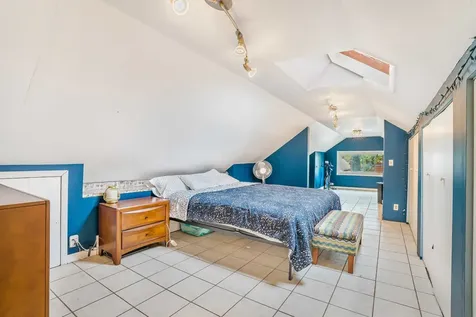 2345 Harvey Avenue Berwyn IL 60402