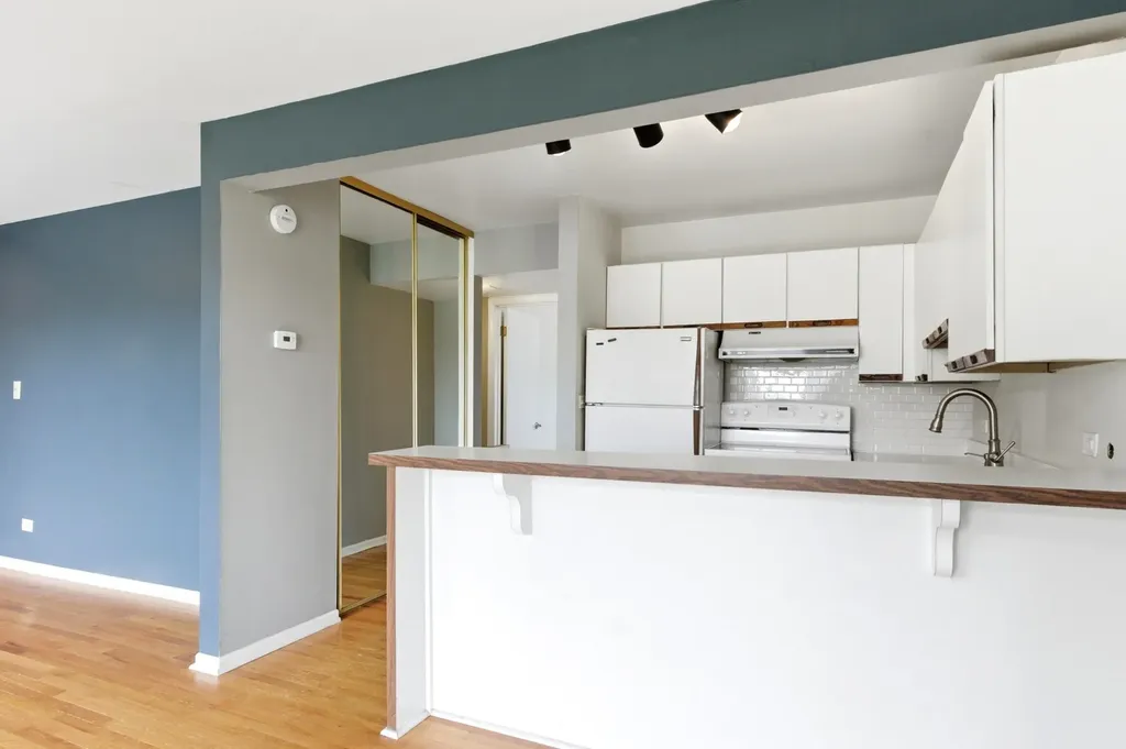 5511 East Lake Drive Lisle IL 60532