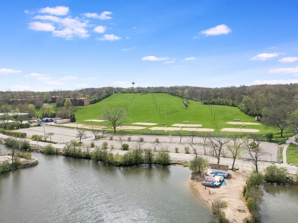 5511 East Lake Drive Lisle IL 60532