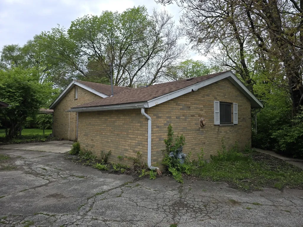 8621 West 167th Place Orland Park IL 60462