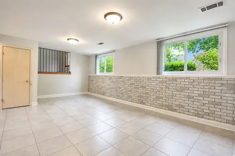 14759 Long Avenue Oak Forest IL 60452