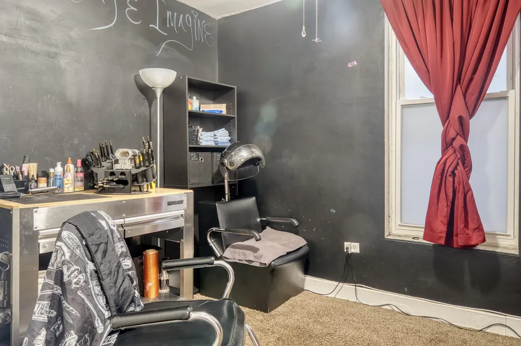 4529 South Vincennes Avenue Chicago IL 60653