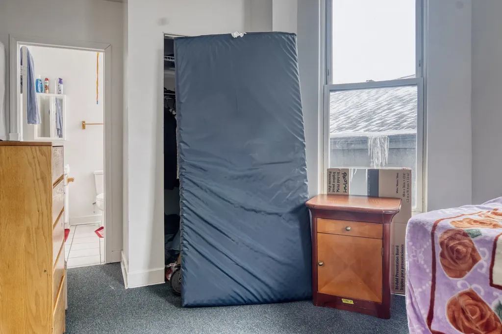 4529 South Vincennes Avenue Chicago IL 60653