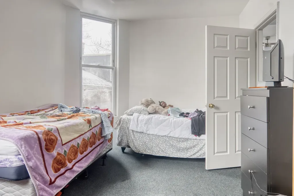 4529 South Vincennes Avenue Chicago IL 60653
