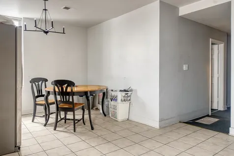 4529 South Vincennes Avenue Chicago IL 60653