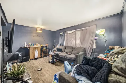 18425 Torrence Avenue Lansing IL 60438
