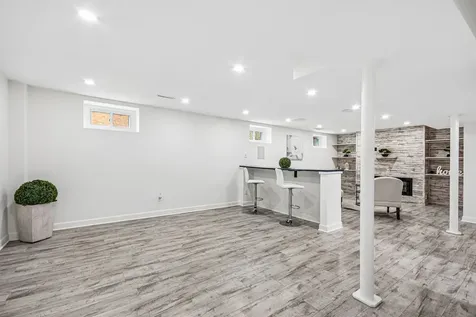 4428 Lisa Lane Oak Forest IL 60452