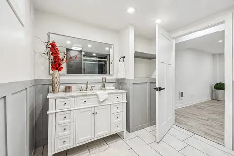 4428 Lisa Lane Oak Forest IL 60452