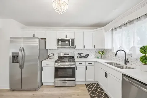 10227 Hilltop Drive Orland Park IL 60462