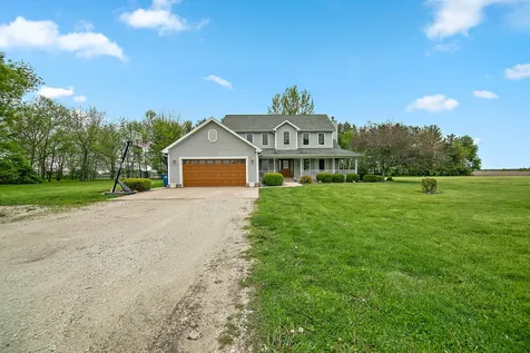 17709 West State Route 17 Reddick IL 60961