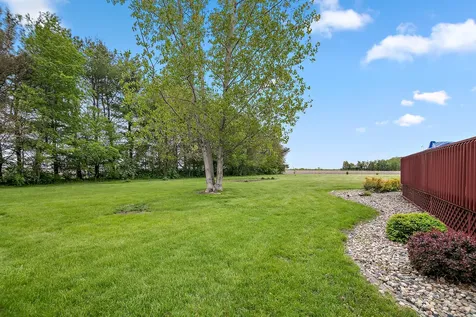 17709 West State Route 17 Reddick IL 60961