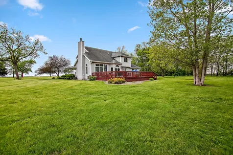 17709 West State Route 17 Reddick IL 60961