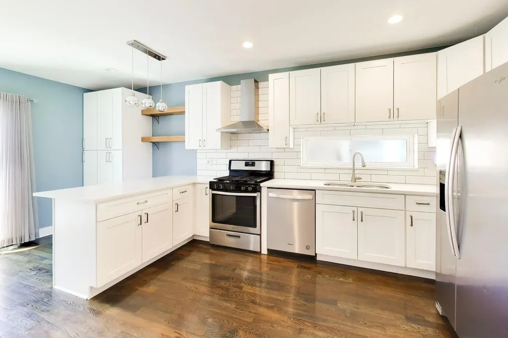 4046 North Major Avenue Chicago IL 60634