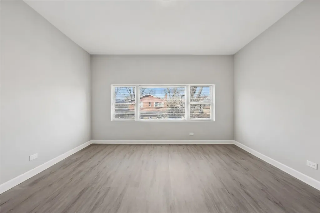 8018 South Harvard Avenue Chicago IL 60620