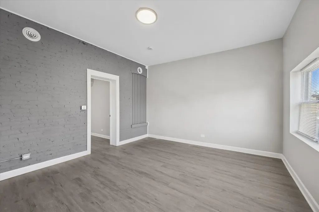 8018 South Harvard Avenue Chicago IL 60620