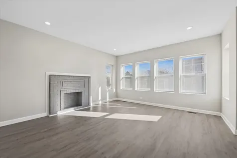 8018 South Harvard Avenue Chicago IL 60620