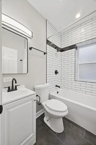 8018 South Harvard Avenue Chicago IL 60620