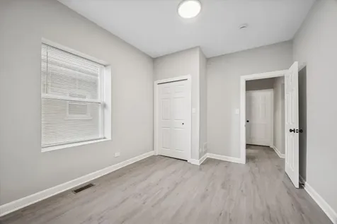 8018 South Harvard Avenue Chicago IL 60620
