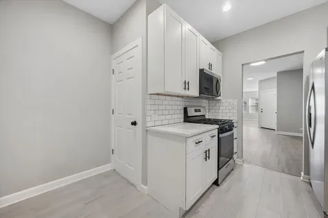 8018 South Harvard Avenue Chicago IL 60620
