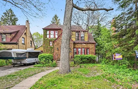 1006 Rogers Court Waukegan IL 60085