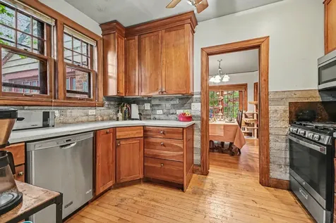 1006 Rogers Court Waukegan IL 60085