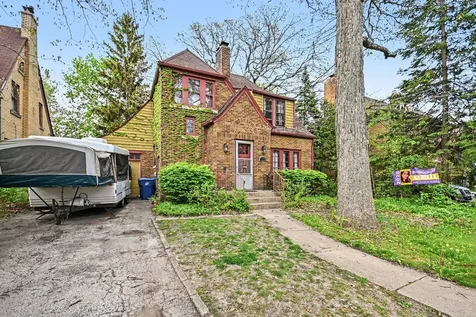 1006 Rogers Court Waukegan IL 60085