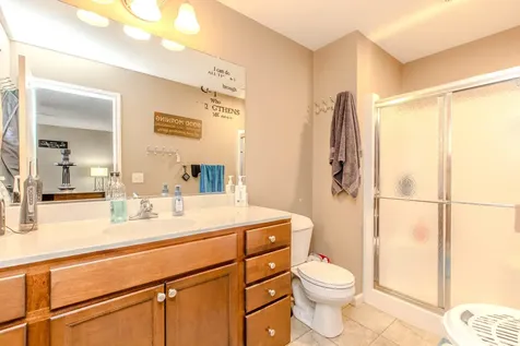 2519 Fox Trot Trail Bloomington IL 61705