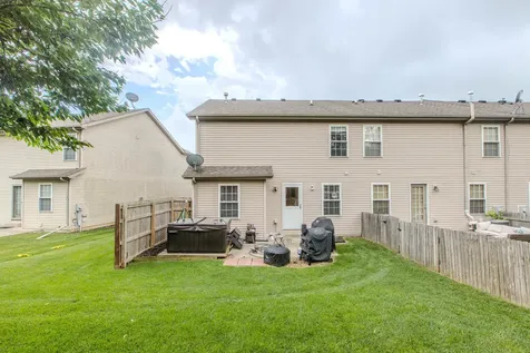 2519 Fox Trot Trail Bloomington IL 61705