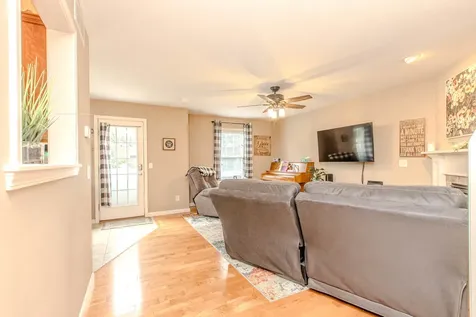 2519 Fox Trot Trail Bloomington IL 61705