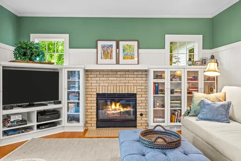 1087 Ash Street Winnetka IL 60093