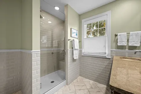 1087 Ash Street Winnetka IL 60093