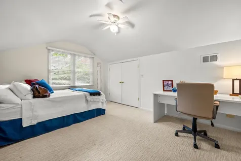 1087 Ash Street Winnetka IL 60093