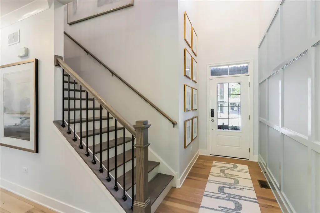 2022 Iron Ridge Lane Naperville IL 60563