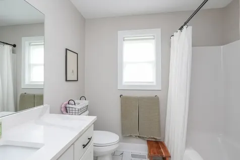 3172 Sun Valley Drive Kankakee IL 60901