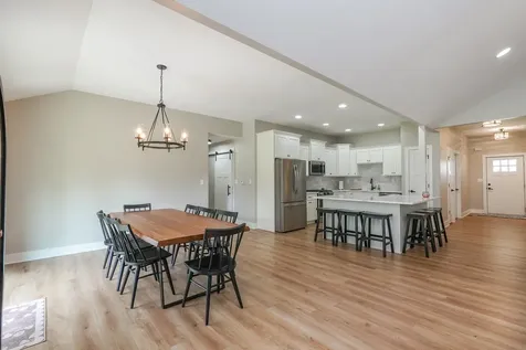 3172 Sun Valley Drive Kankakee IL 60901
