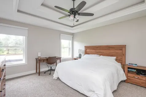 3172 Sun Valley Drive Kankakee IL 60901