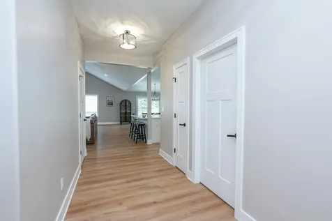 3172 Sun Valley Drive Kankakee IL 60901