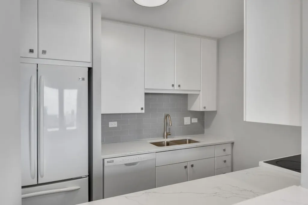111 East Chestnut Street Chicago IL 60611