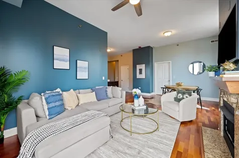 1464 South Michigan Avenue Chicago IL 60605