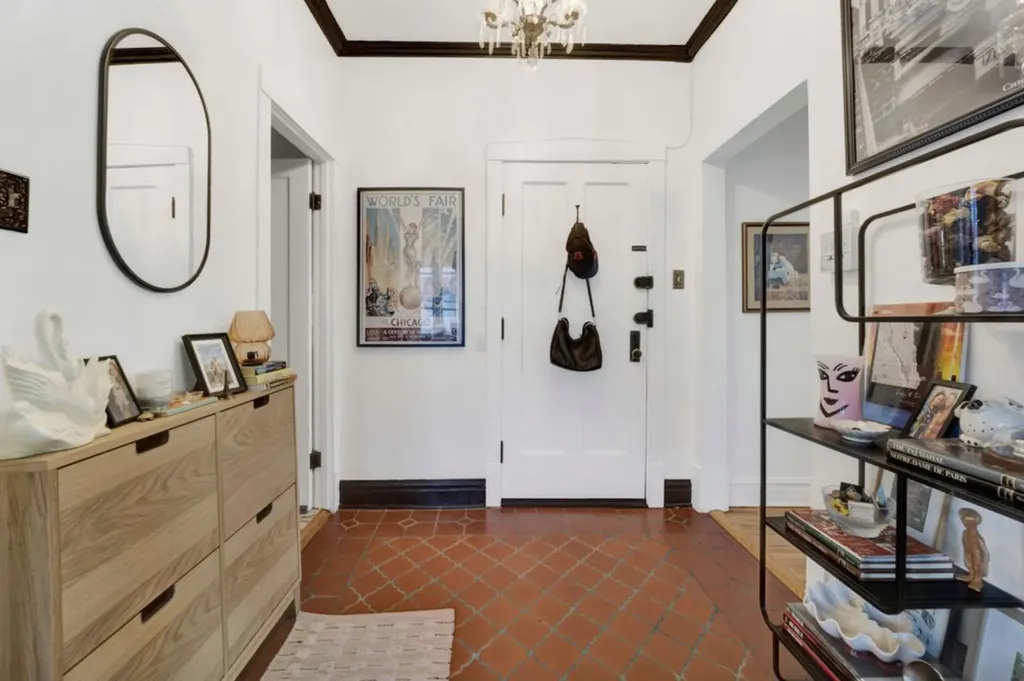 1329 West Addison Street Chicago IL 60613