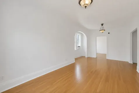 1329 West Addison Street Chicago IL 60613